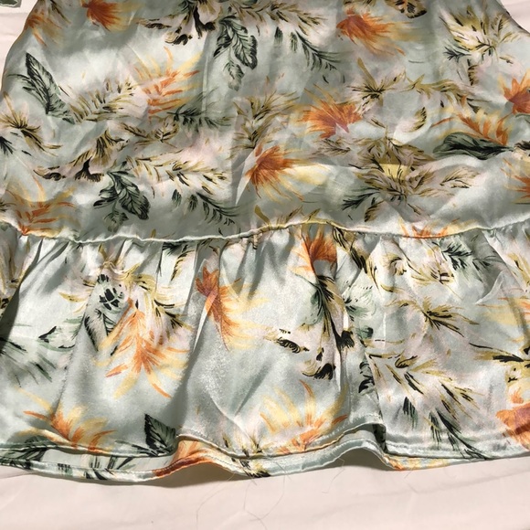 Two Piece Women’s Dress - Picture 10 of 10